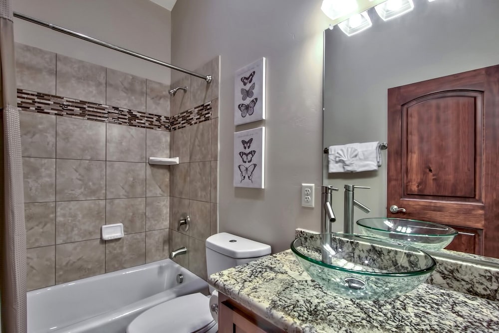 Conifer Chalet 3 Bedroom Condo