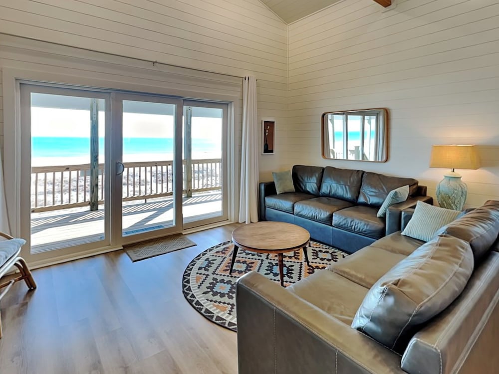 Walking on Sunshine by Topsail Realty