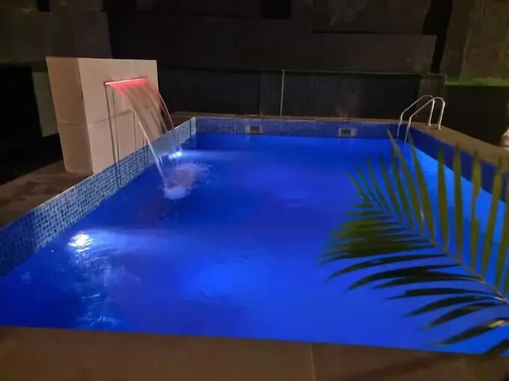 Sterling Shortlet Apartment and Suites