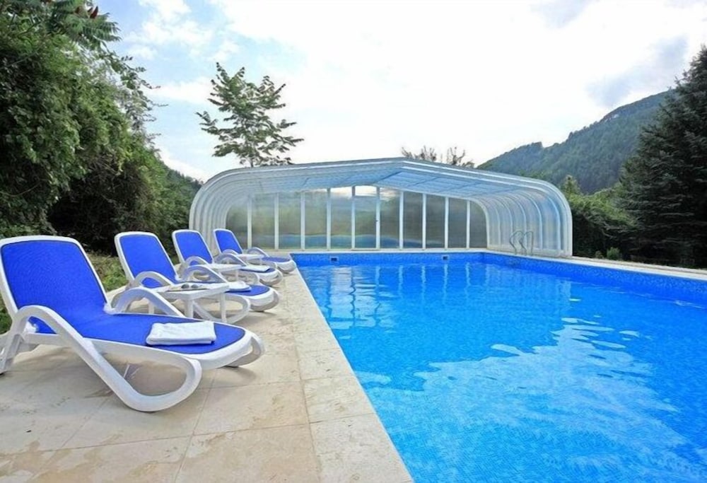 Hotel & Camping Gisser