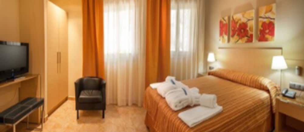 Confluent Health Resort - Property Image 23