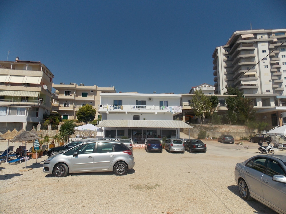 Santa Paola Hotel - In Sarandë (Kodrra)