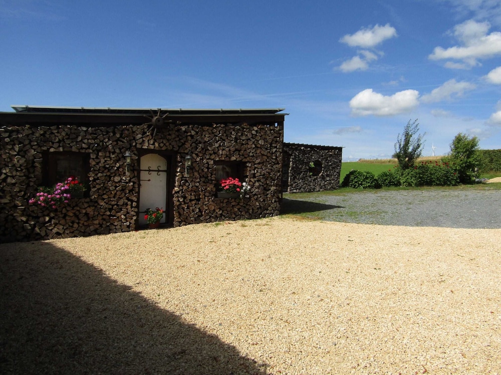 Photo 44