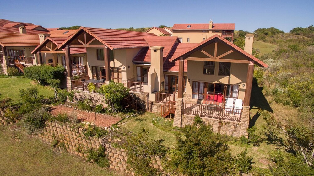 Villa 12