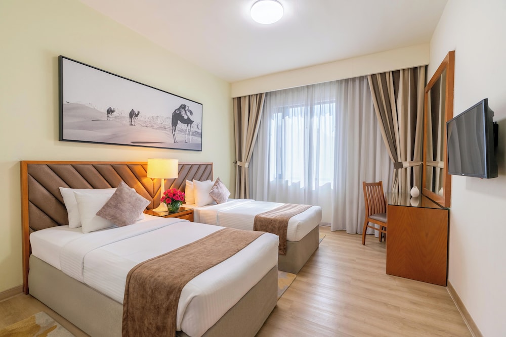 Golden Sands 10 Hotel Apartments