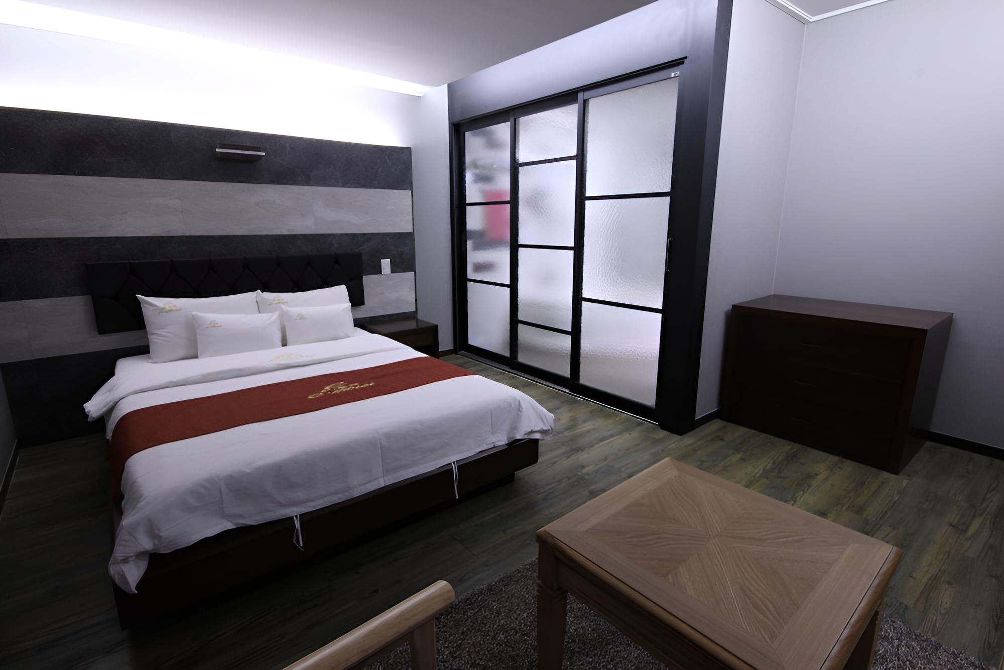 eHotel Gumi