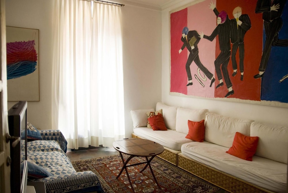 Rome With a Garden Delightful 1 Bedroom Apartment With Private Garden in Historic Trastevere