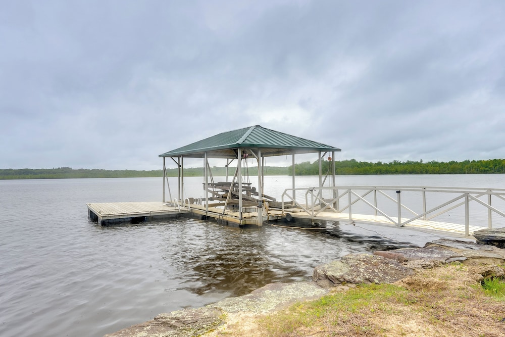 Luxe Family Home on Orange Lake w/ Private Dock!
