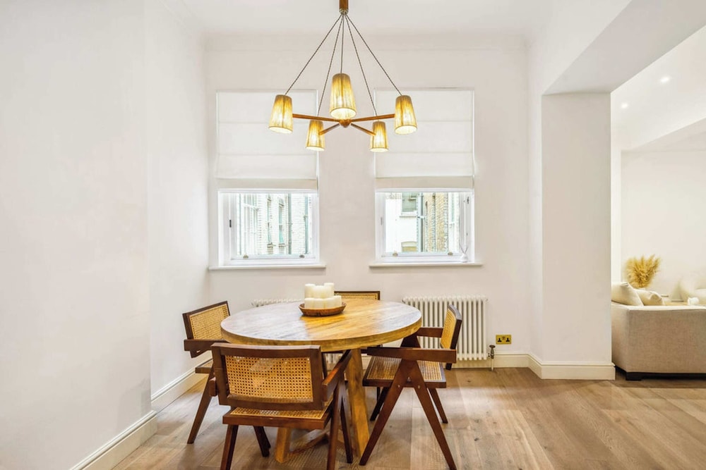 Elegant Fitzrovian Apartment