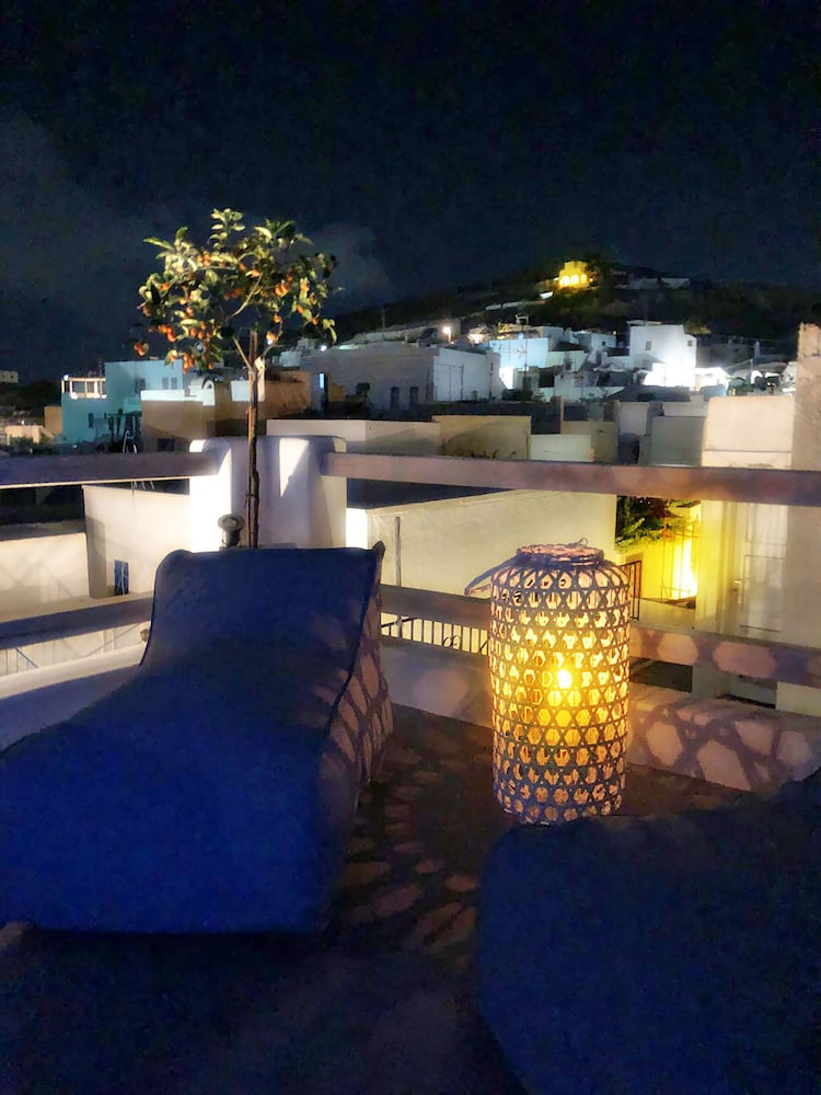The Luna Suites