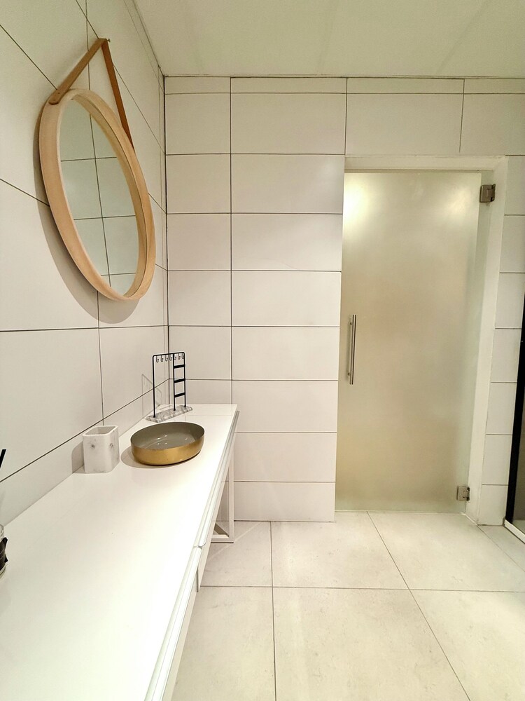 Spacious duplex in the center