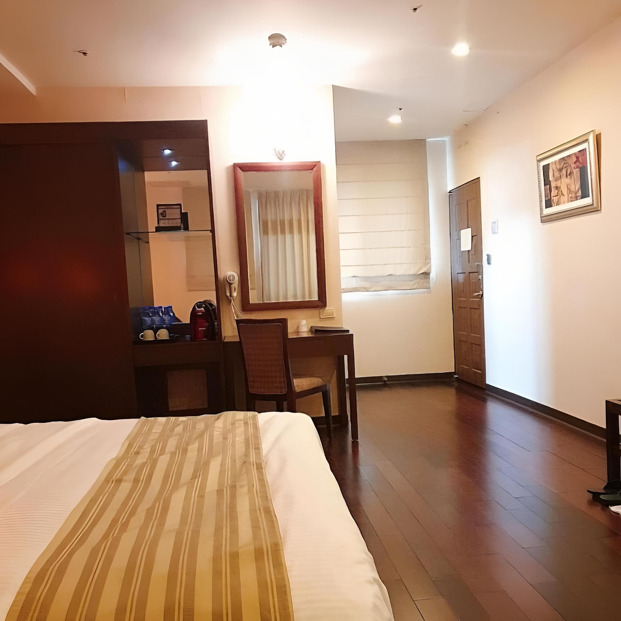 9 Hotel Taipei