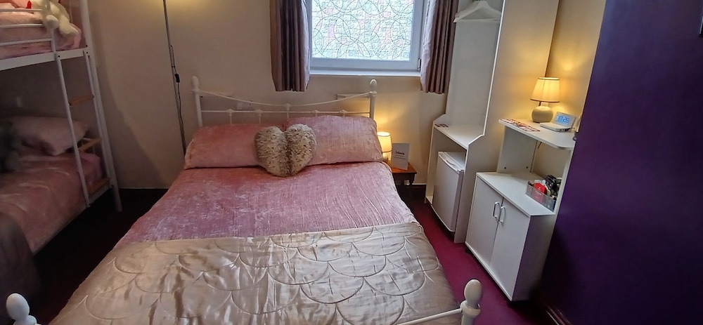 Selenite Guest House view 5