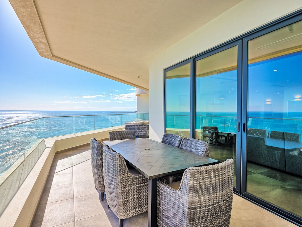 Luxury New Oceanfront Condo 5BR Sleeps 12
