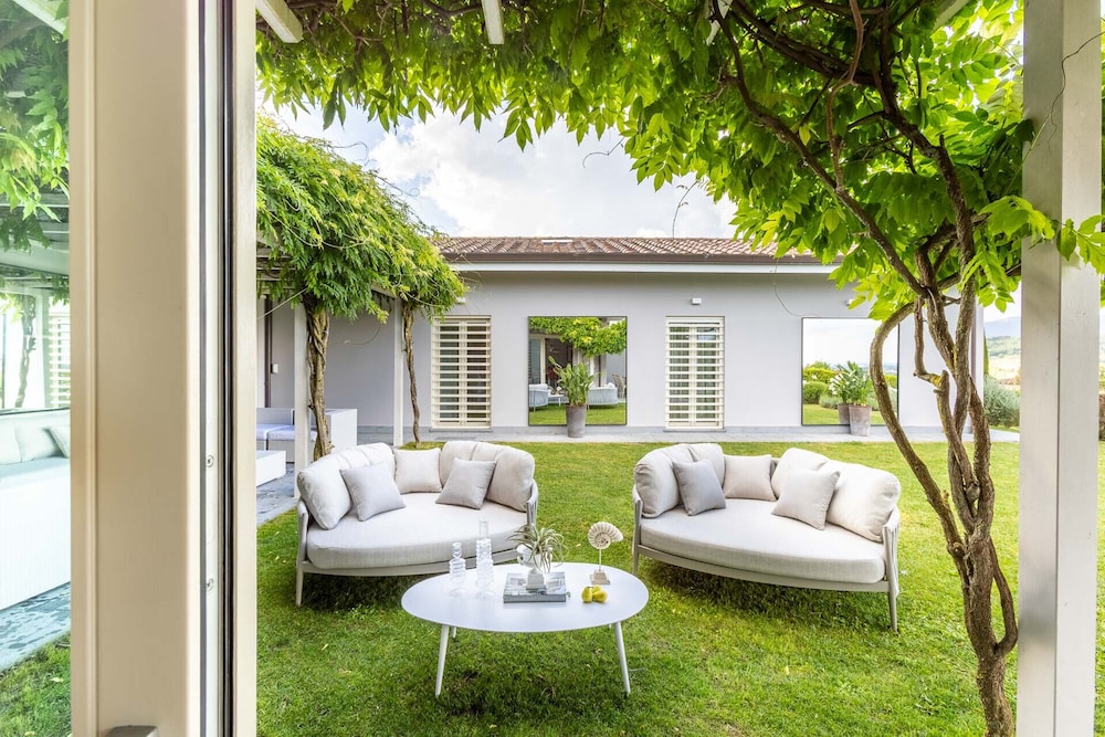The Secret Escape Villa