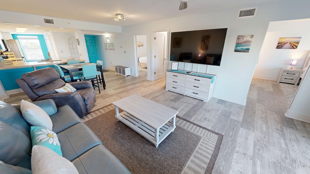 Seacrest 306 2 Bedroom Condo
