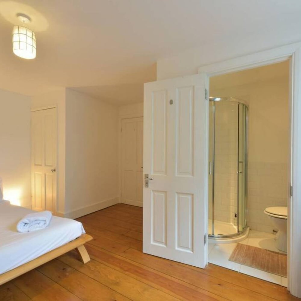 Ramsgate Vacations - Host Stay Victoria Gardens - Property Image 16