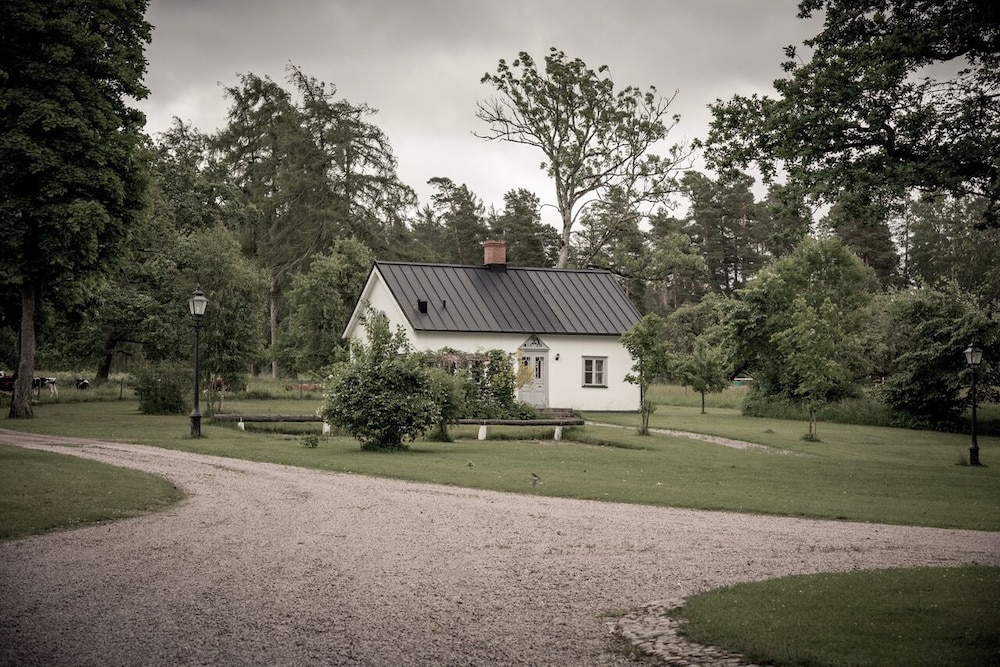 Ruders Egendom