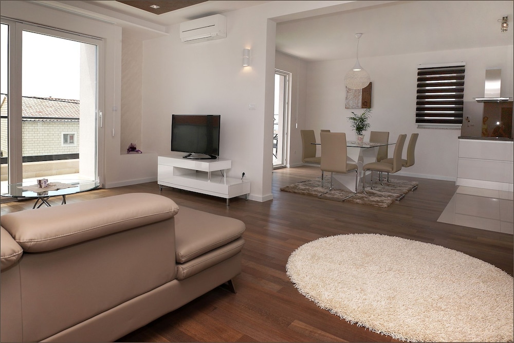 Villa Lucas