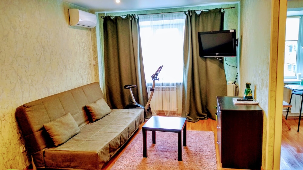1 room apartment on Spartaka 18 view 4