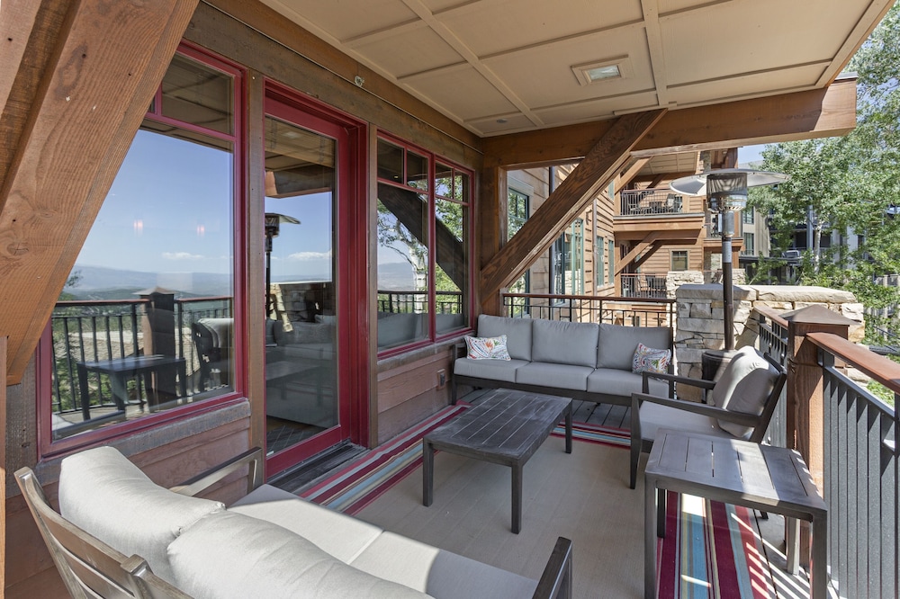 Shooting Star Lodge at Deer Valley Resort - Three Bedroom Deluxe Residence #201 3 Condo