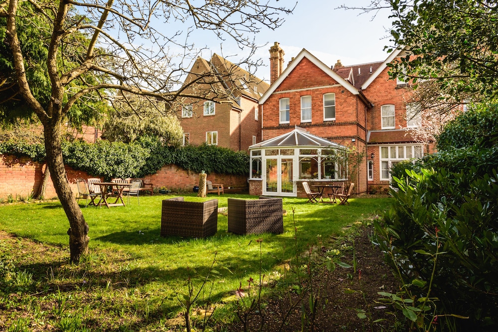 Oxford Vacations - St Margarets Hotel - Property Image 24