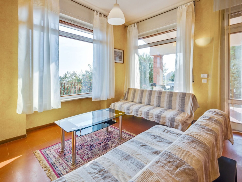 Beaming Holiday Home in Marciaga With Pool, Garden,terrace