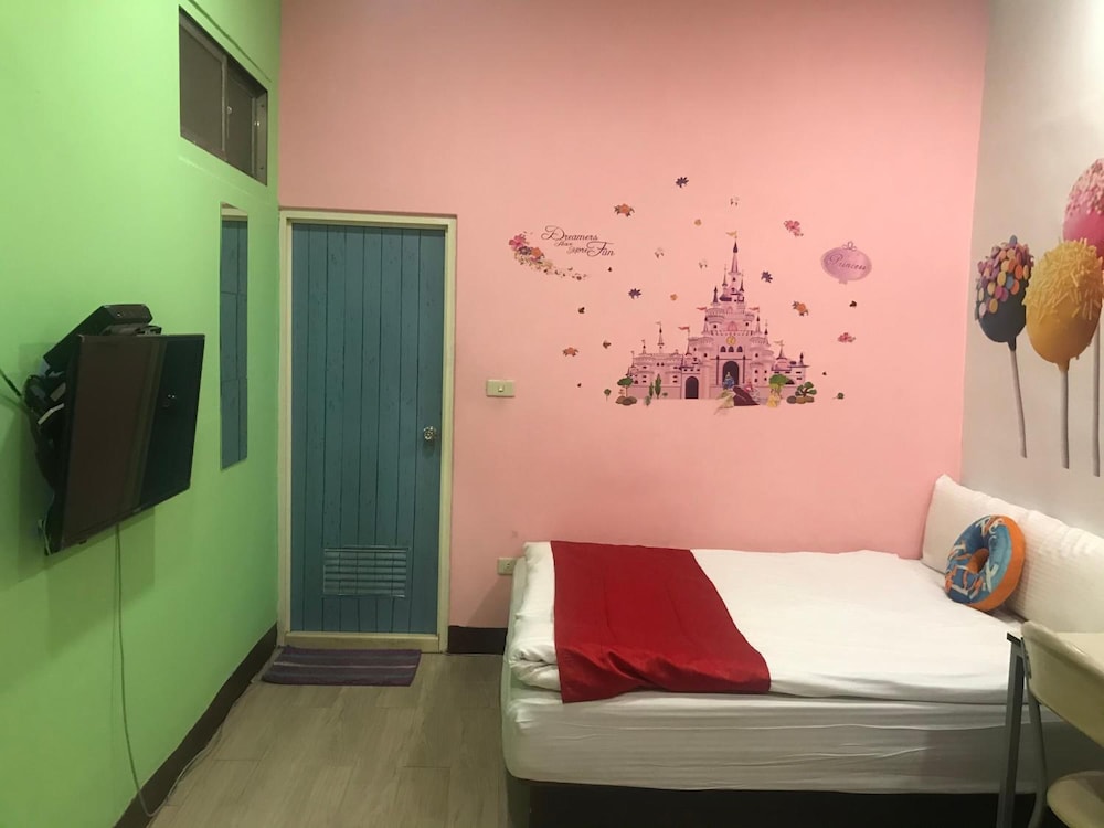 Candy house