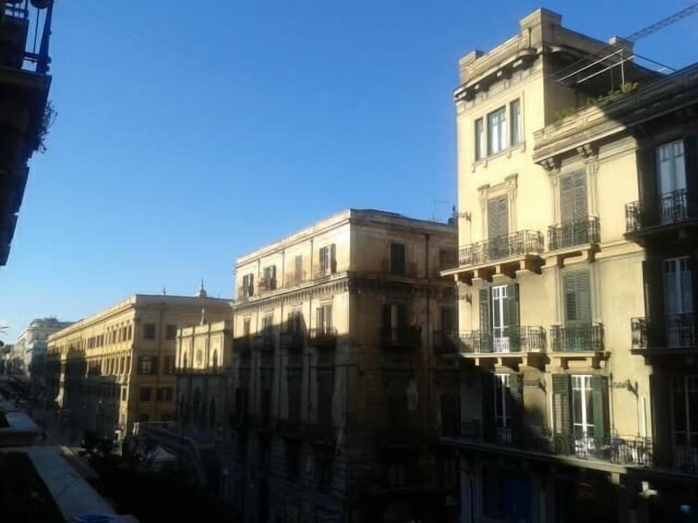 Palazzo Savona view 2