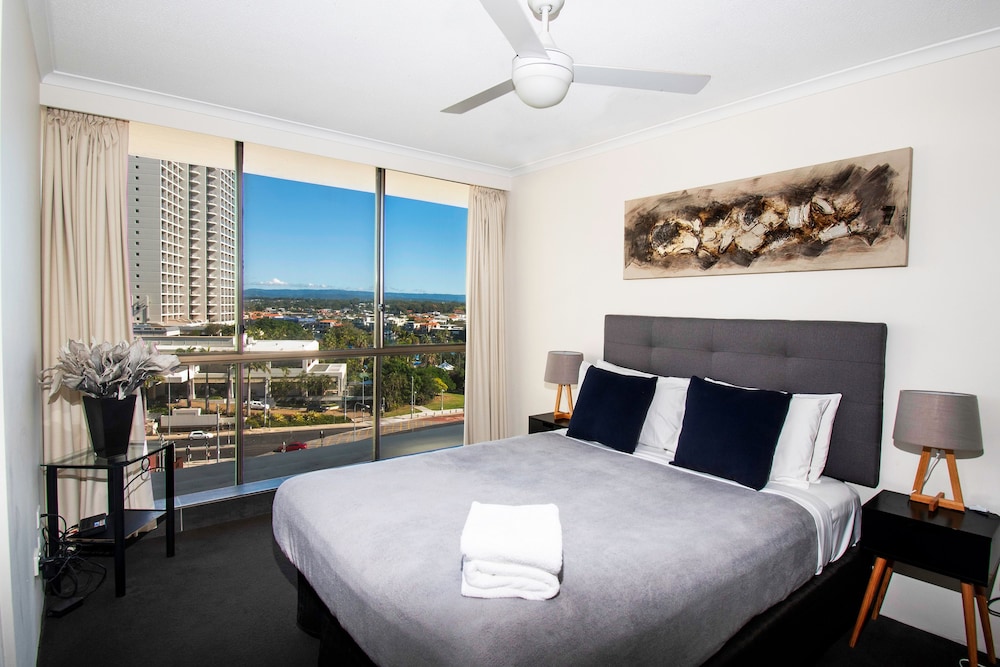 Surfers Paradise Vacations - Seacrest Beachfront Holiday Apartments - Property Image 49