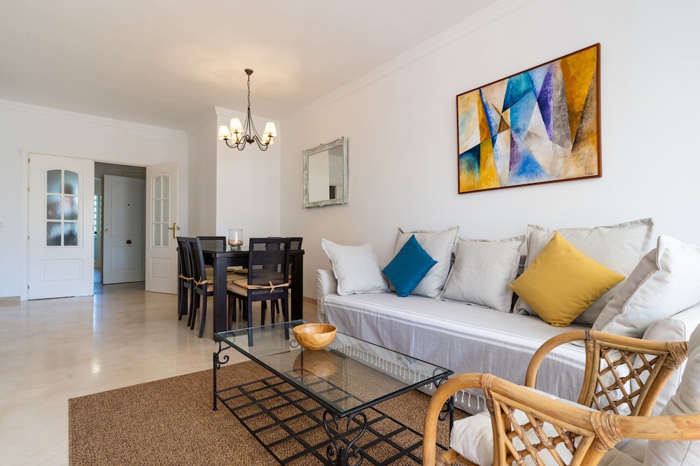 Apartment in Elviria Near Marbella Beach