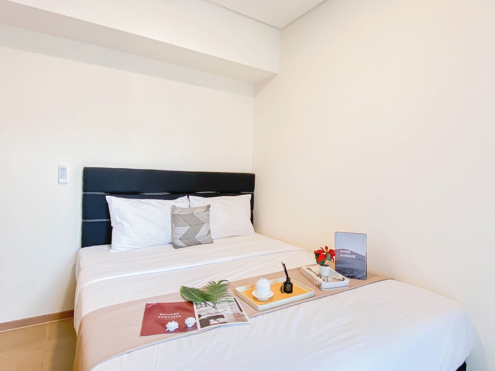 Simple Look 2Br Apartment Meikarta
