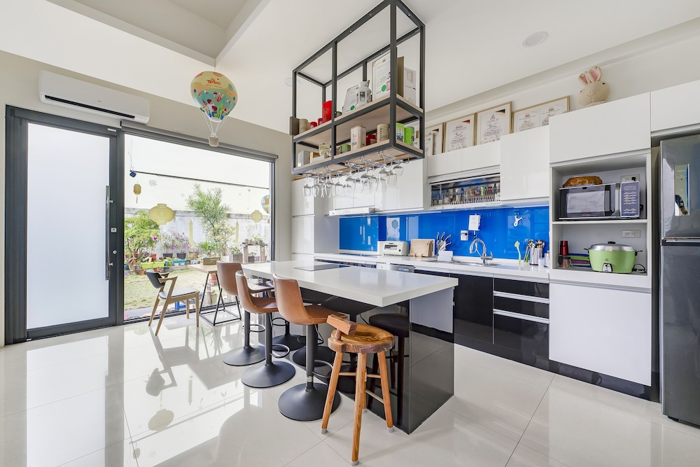 TT Blue B&B