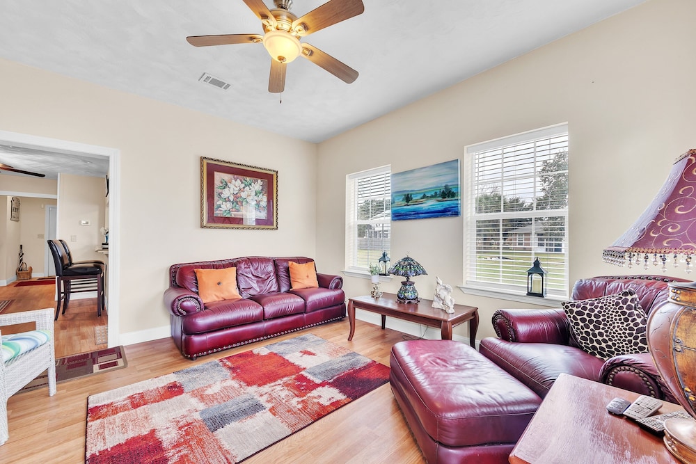 Charming Coastal Retreat In Bay St Louis 3 Bedroom Home