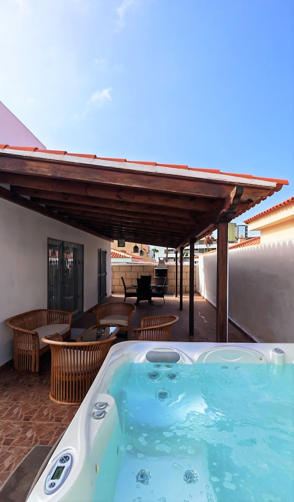 Villa Iris in Callao Salvaje
