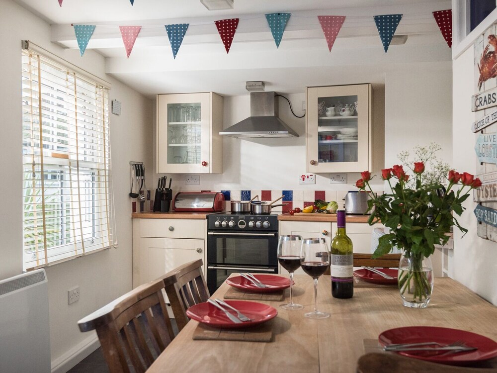 Thimble Cottage view 5