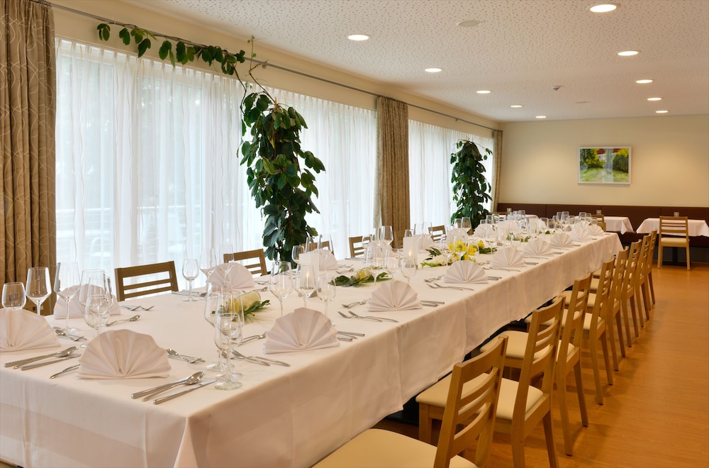 Berlin Vacations - ARIBO Hotel Erbendorf - Property Image 40