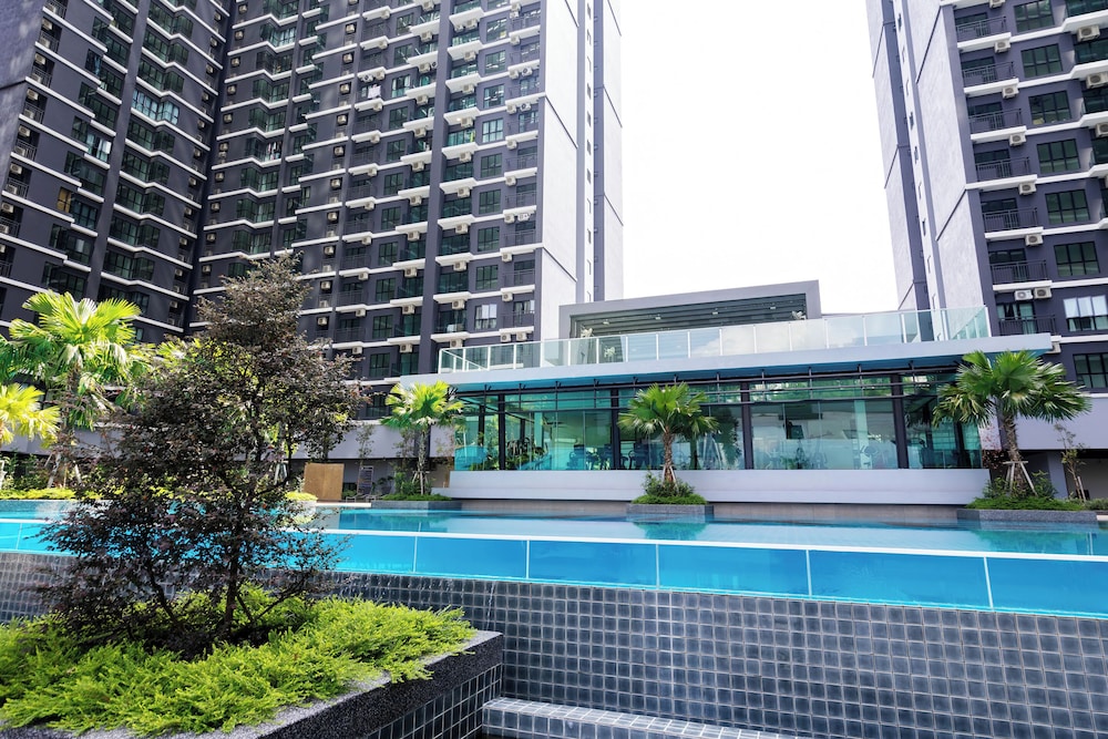 Residensi Majestic Maxim Condo
