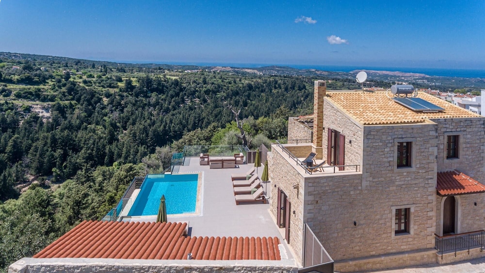 Dim Luxury Villa - With Private Pool view 2