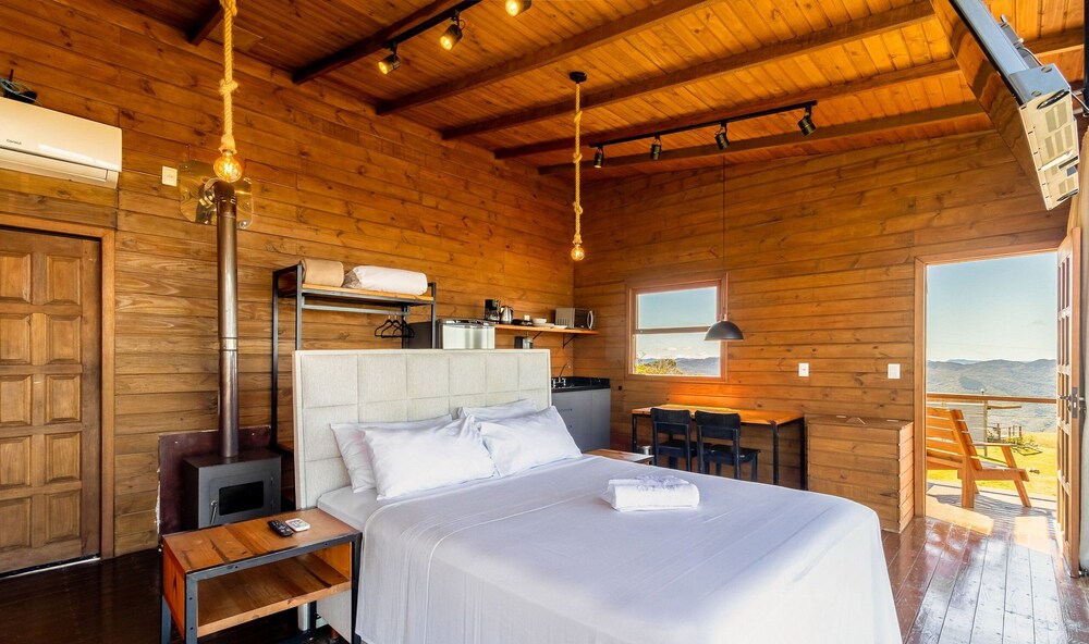 Cabana com vista e jacuzzi VST007