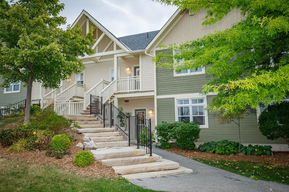 Rivergrass Condos