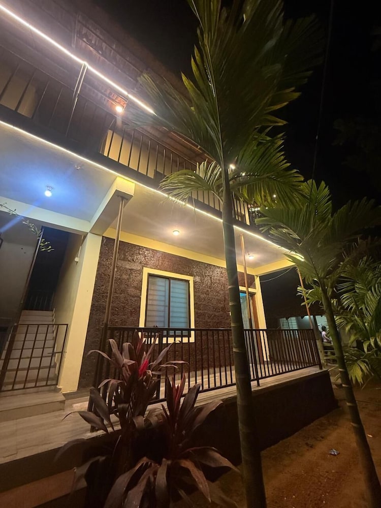 Omisha Beach Stay