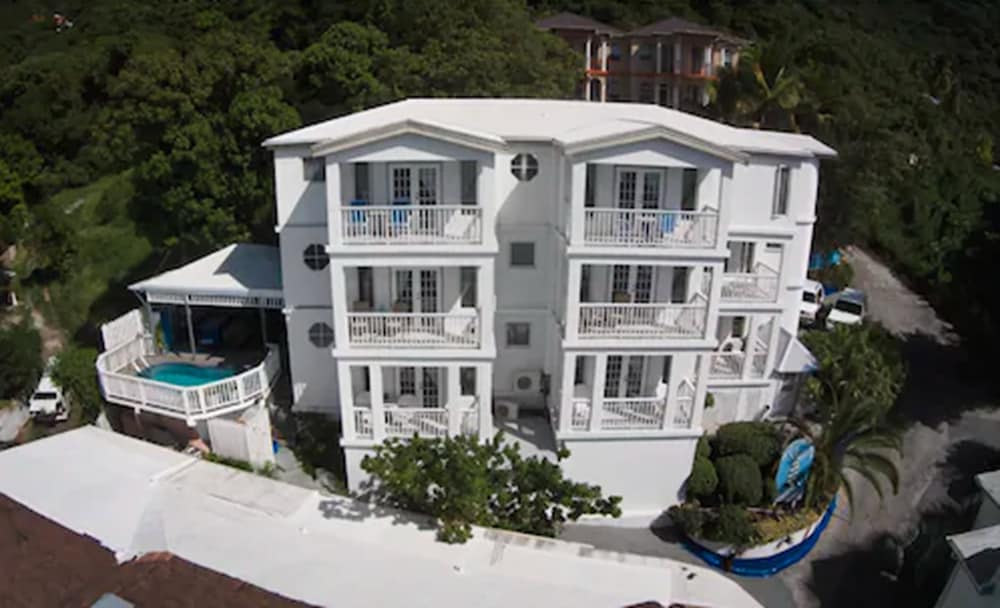 The Lighthouse Villas - Photo 24