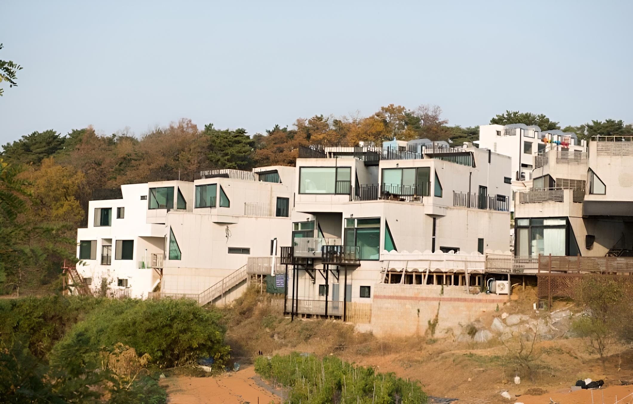 Daebudo Daldal Pension view 4