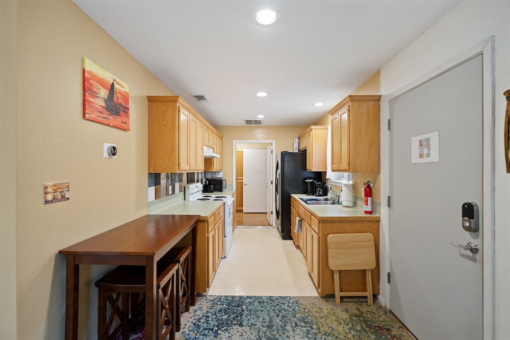 Marble Falls Vacations - Pet-friendly Marble Falls Home w/ Hot Tub! - Property Image 34