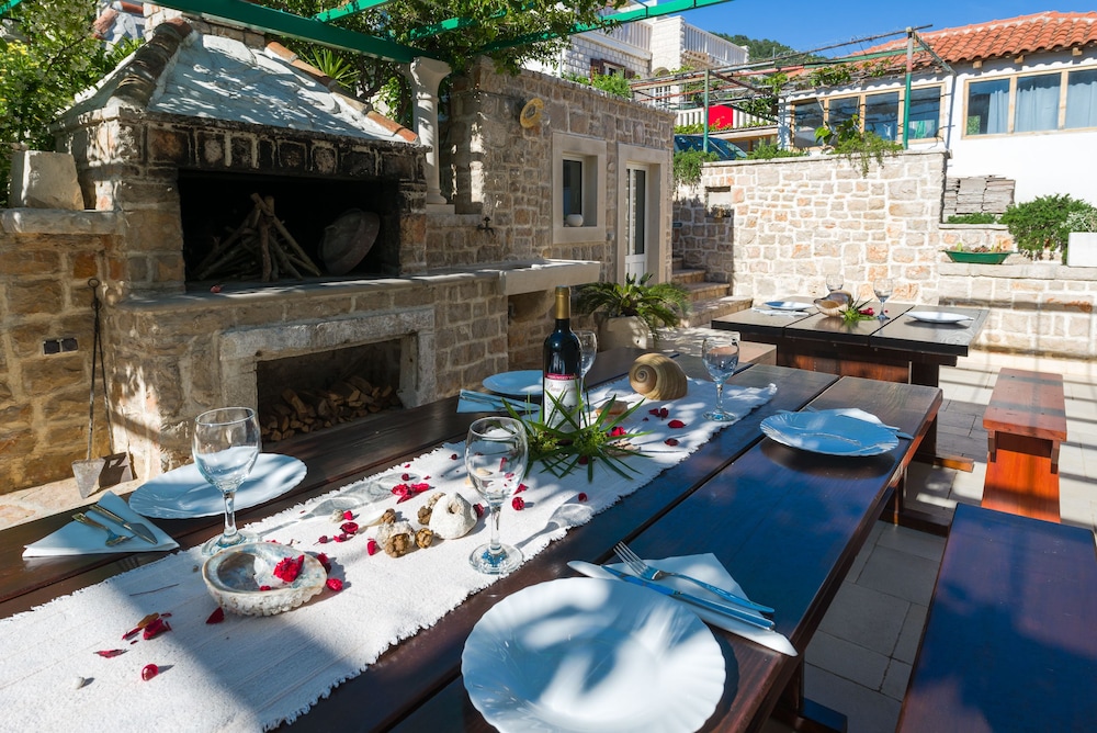 Villa Vallum
