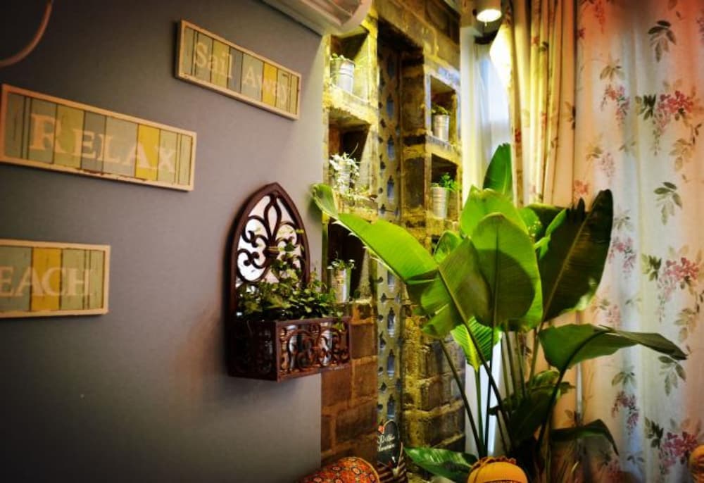 Sharemood Guest House