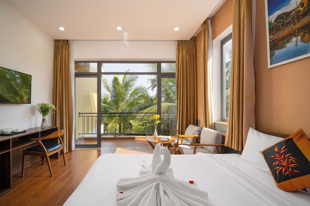 Lancelynk Retreat Hoian