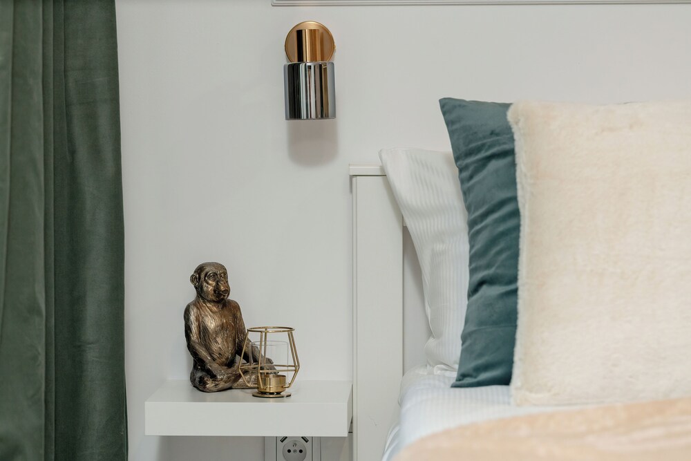 Studio Chelmonskiego MTP by Renters
