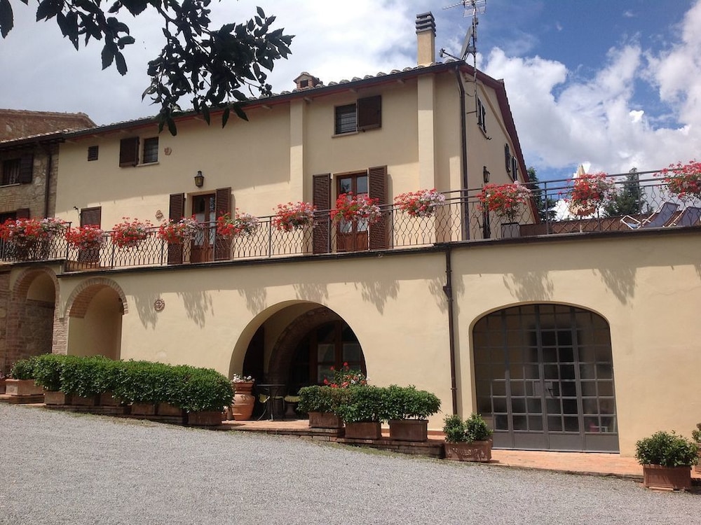 Agriturismo Casa Vecchia